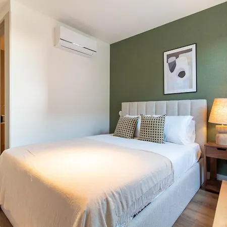 Chic 2br Duplex By Lovelystay Oporto