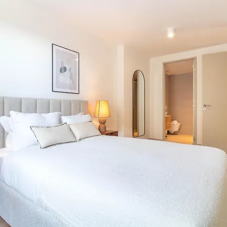 Lägenhet Chic 2br Duplex By Lovelystay Oporto